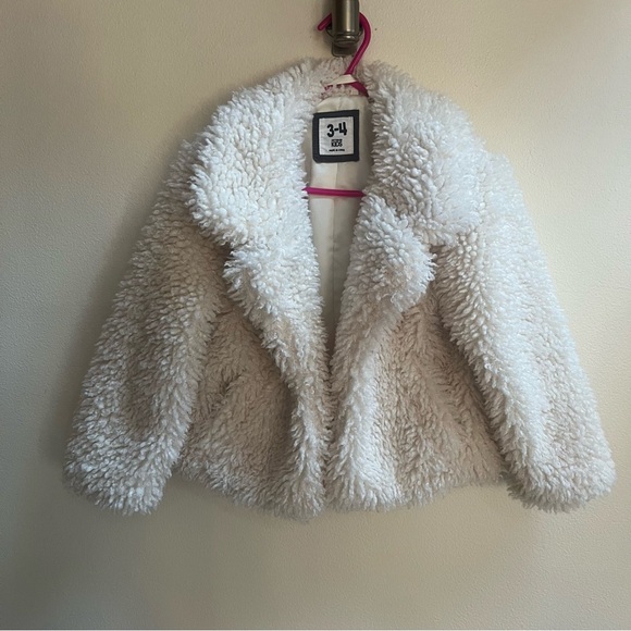 Cotton on Kids coat - Picture 5 of 10